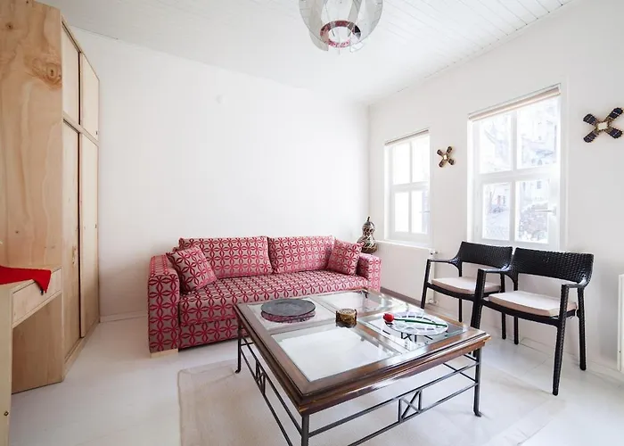 Newly-renovated 1 Appartement Istambul