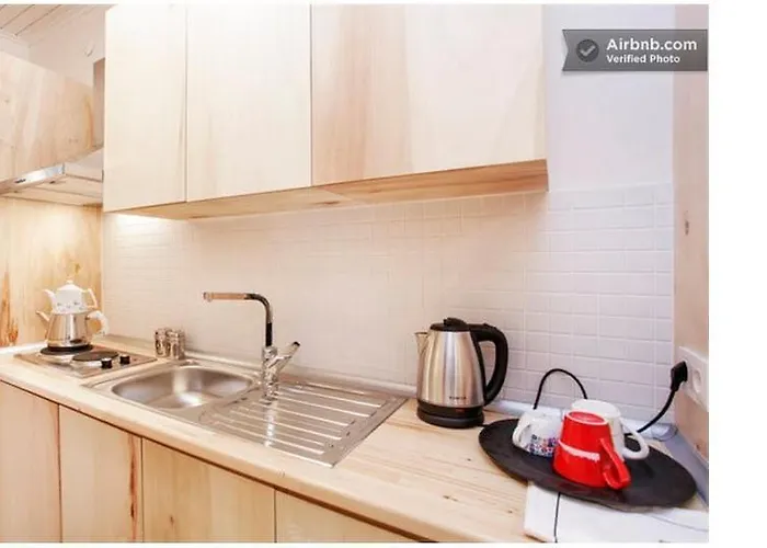 Newly-renovated 1 Appartement